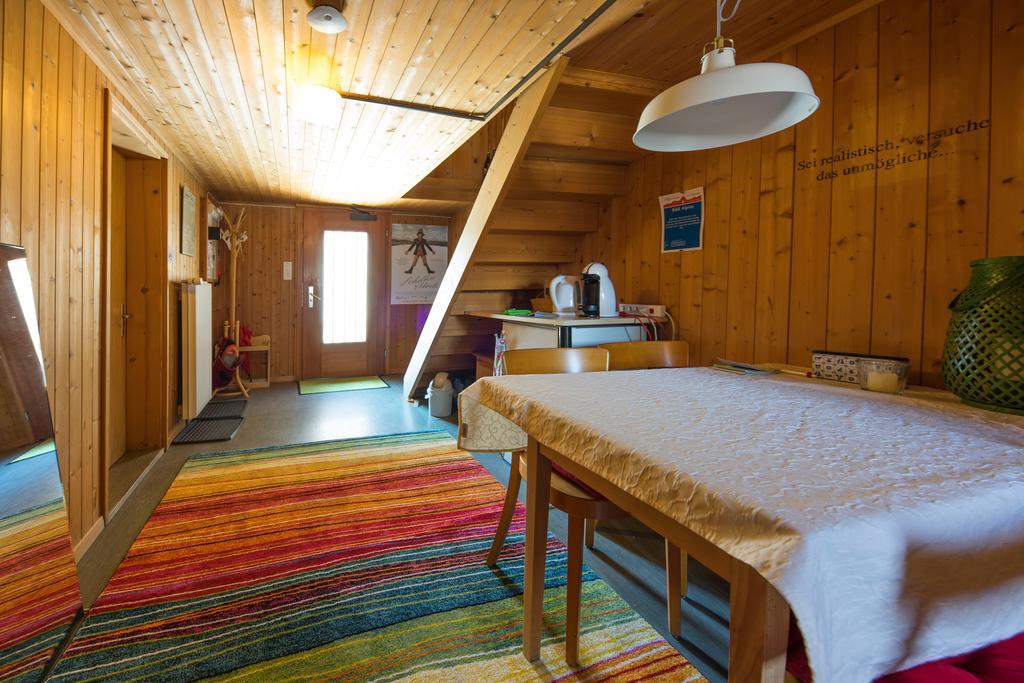 Gaestehaus Alpina In Fanas Εξωτερικό φωτογραφία